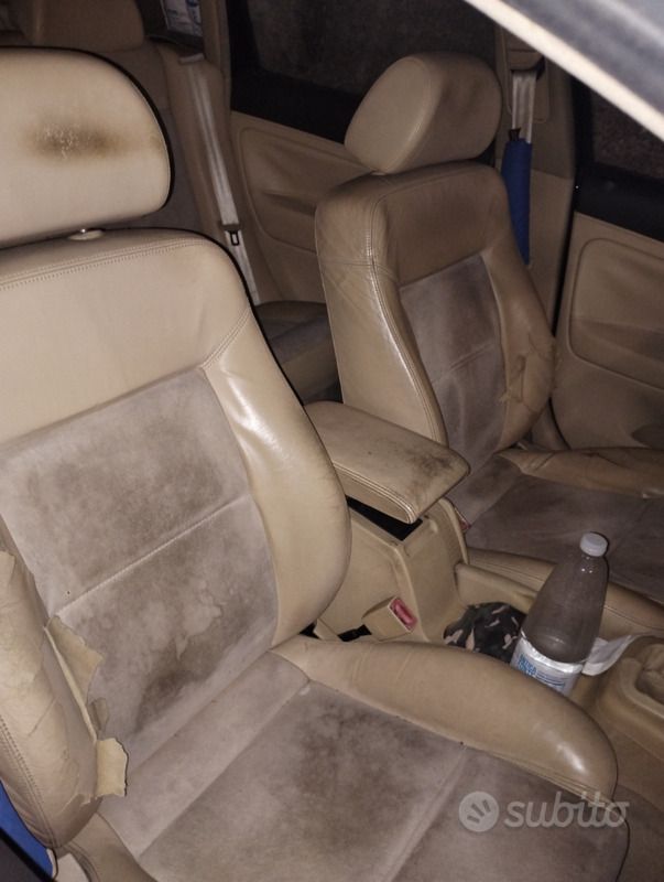 Usata VW Passat 130 CV (95 kW) 2001 Nero Station wagon