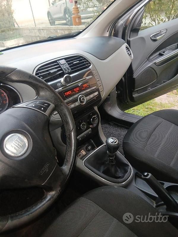 Usata Fiat Bravo 120 CV (88 kW) 2010 Grigio Utilitaria