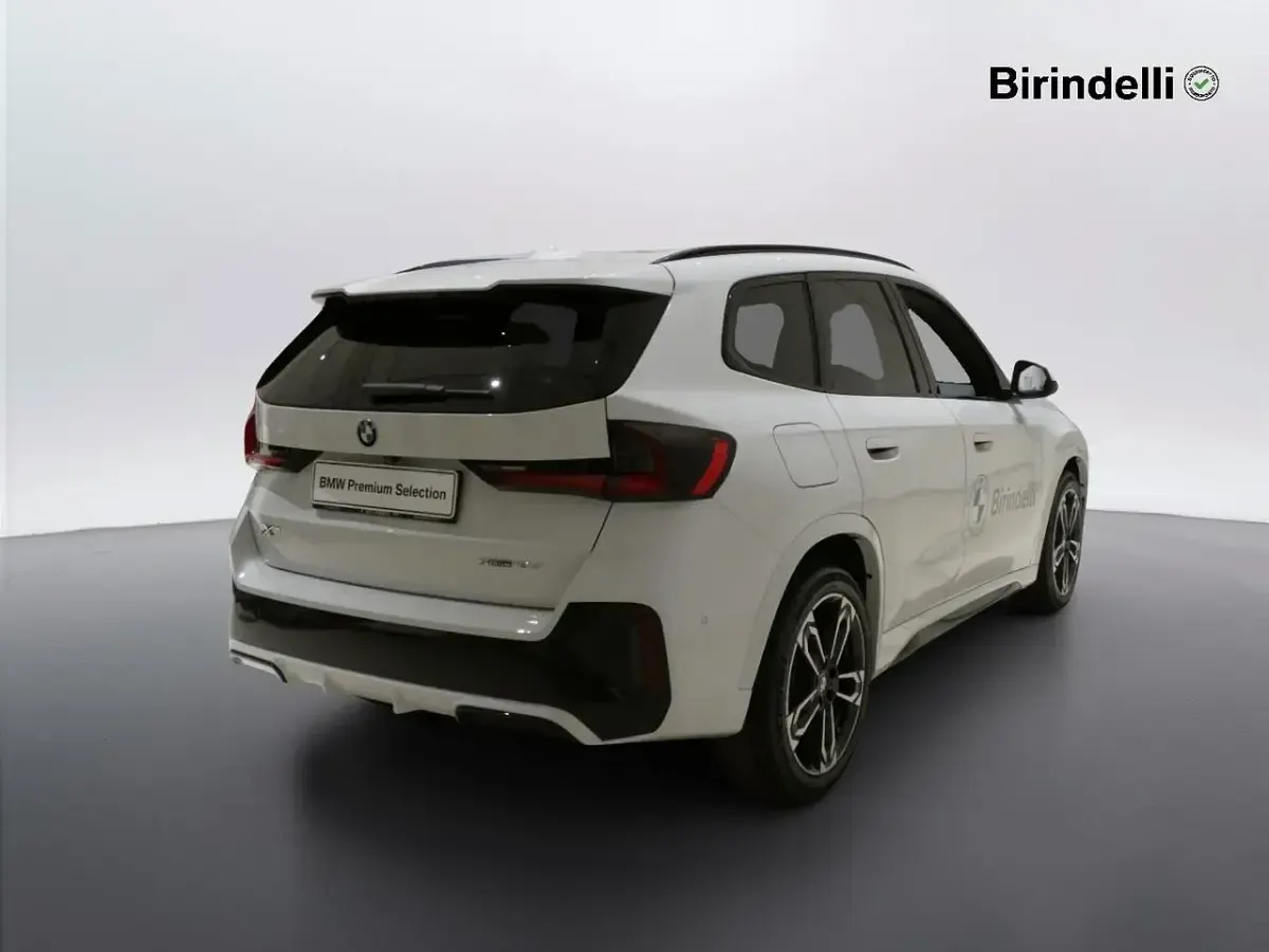 Usata BMW X1 M Sport 150 CV (110 kW) 2025 Alpin white pastello SUV