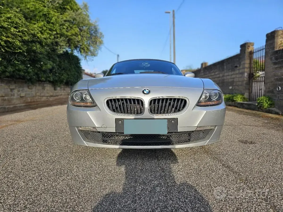 Usata BMW Z4 150 CV (110 kW) 2007 Grigio Cabrio