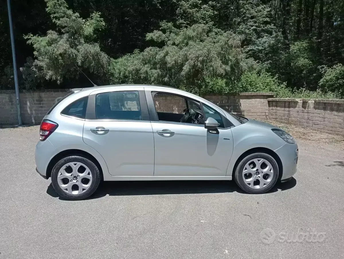 Usata Citroën C3 Exclusive 82 CV (60 kW) 2015 Grigio Berlina