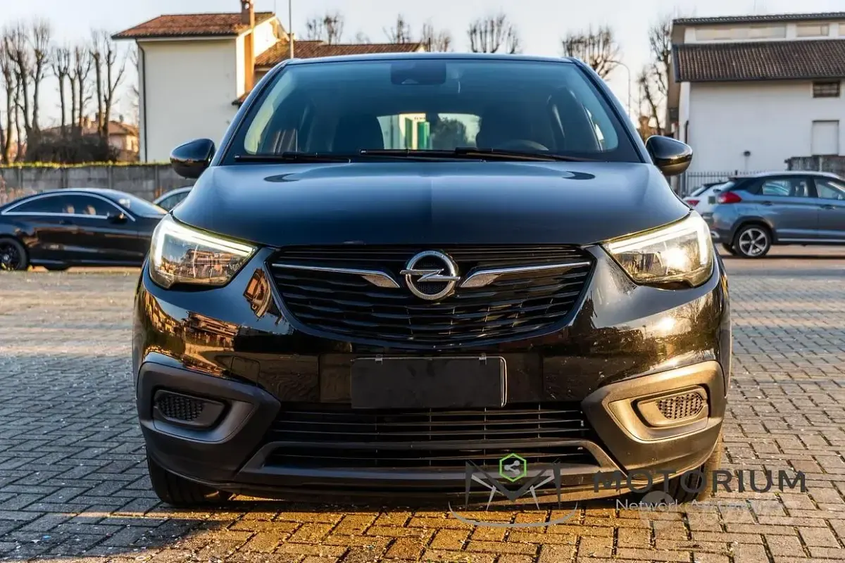 Usata Opel Crossland X 82 CV (60 kW) 2018 Nero SUV