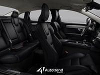 Usata Volvo S90 Plus 197 CV (144 kW) 2025 Grigio scuro Berlina