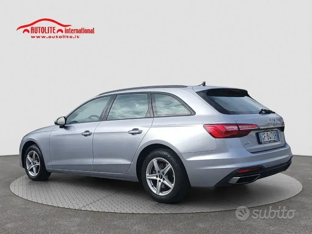Usata Audi A4 Business 136 CV (100 kW) 2021 Argento Station wagon