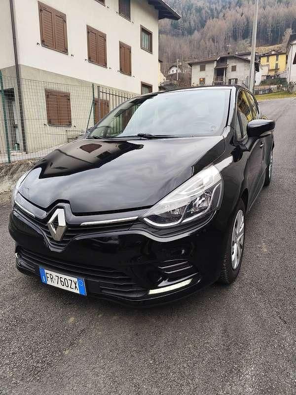 Usata Renault Clio IV Life 75 CV (55 kW) 2018 Berlina