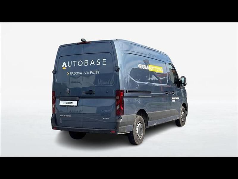 Nuova Renault Master 130 CV (95 kW) 2025 Grigio chiaro Monovolume
