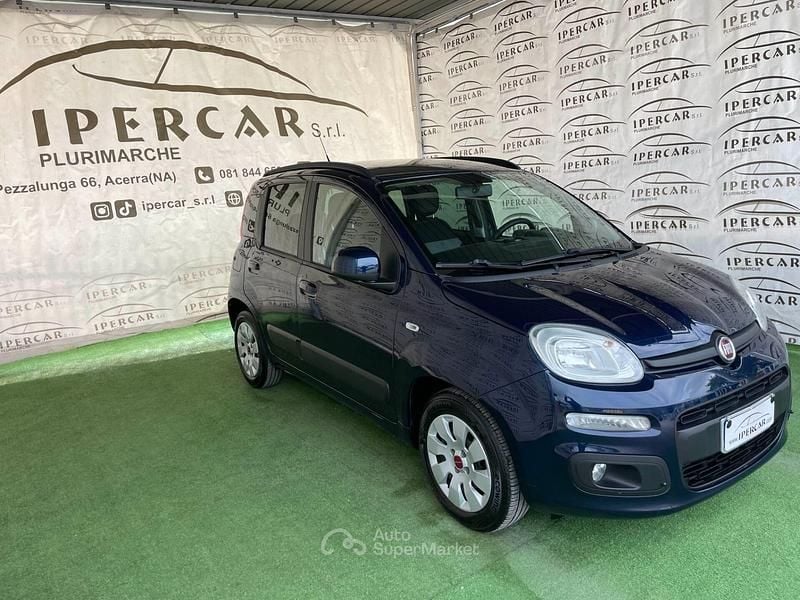 Usata Fiat Panda Lounge 95 CV (69 kW) 2017 Blu Berlina