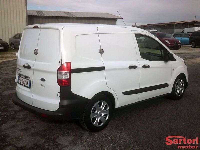 Usata Ford Courier 76 CV (55 kW) 2019 Bianco Monovolume