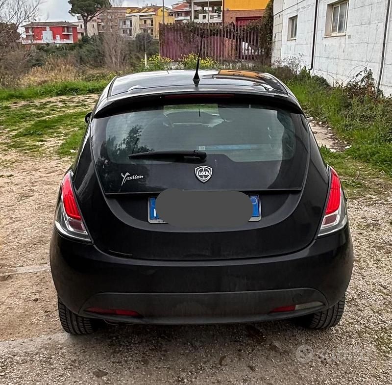 Usata Lancia Ypsilon 2011 Nero Utilitaria