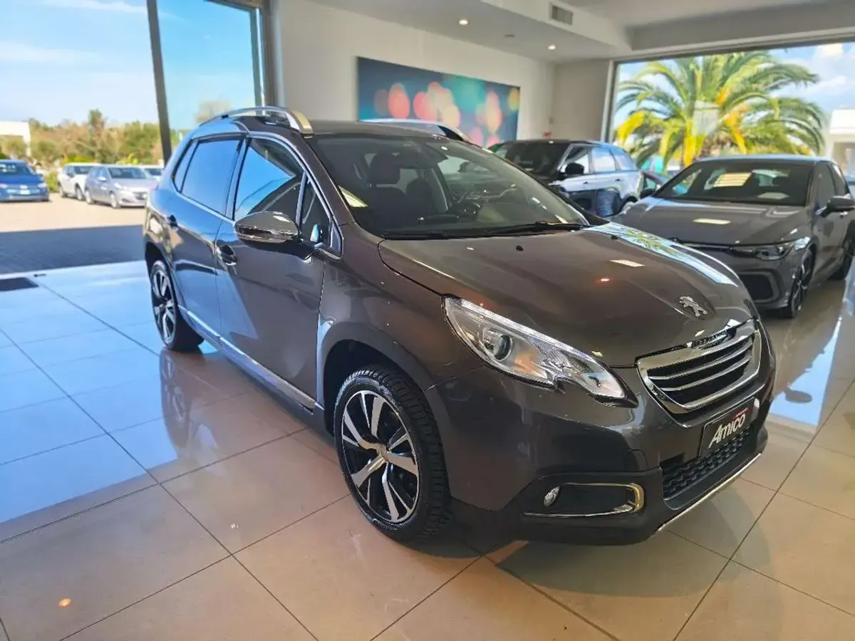 Usata Peugeot 2008 Allure 120 CV (88 kW) 2015 Grigio SUV