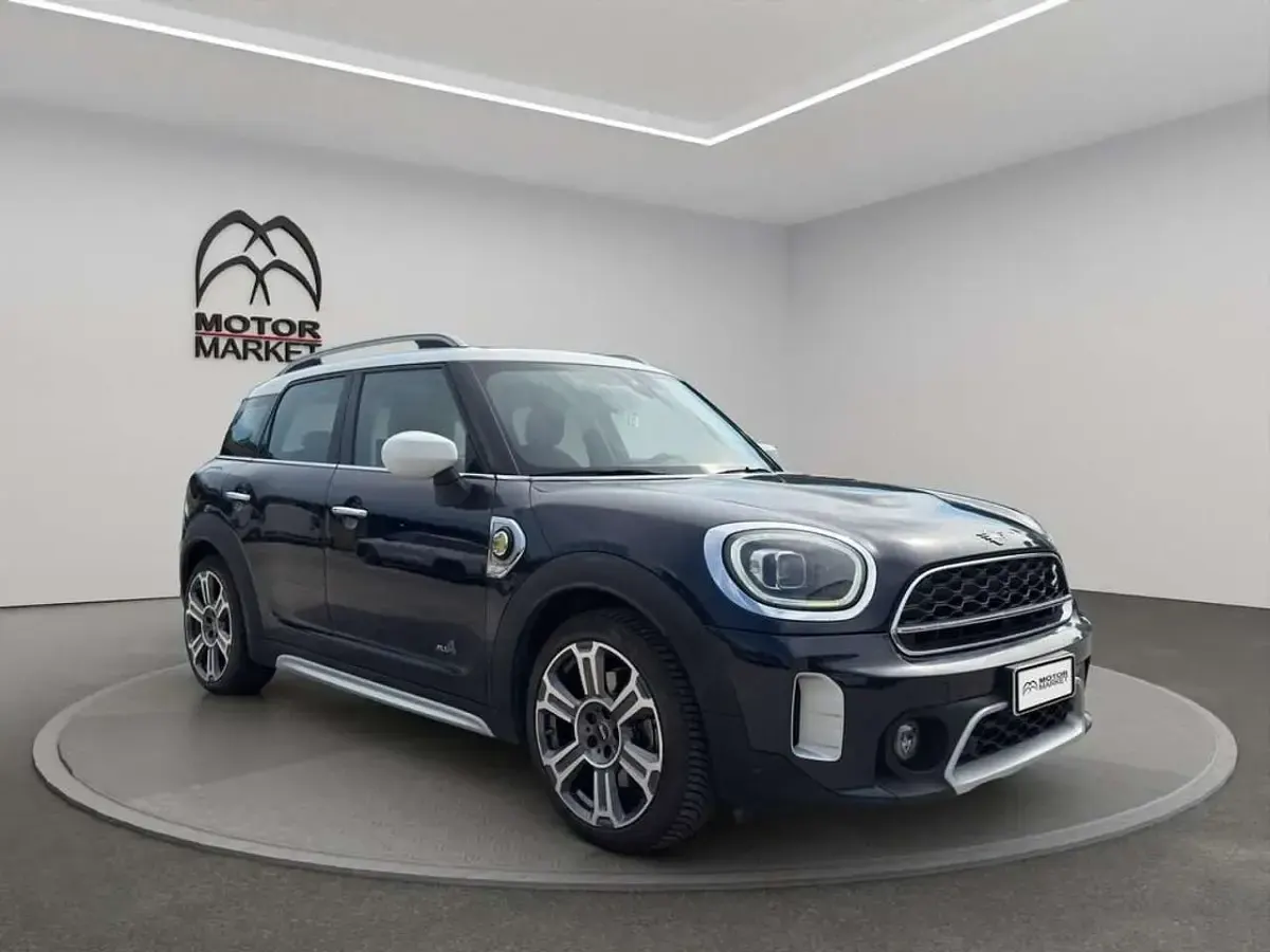 Usata Mini Cooper Countryman 220 CV (161 kW) 2022 Nero / black SUV