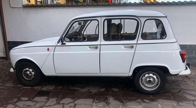 Usata Renault R4 33 CV (24 kW) 1991 Bianco