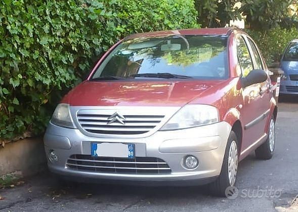 Usata Citroën C3 Elegance 60 CV (44 kW) 2002 Rosso Utilitaria