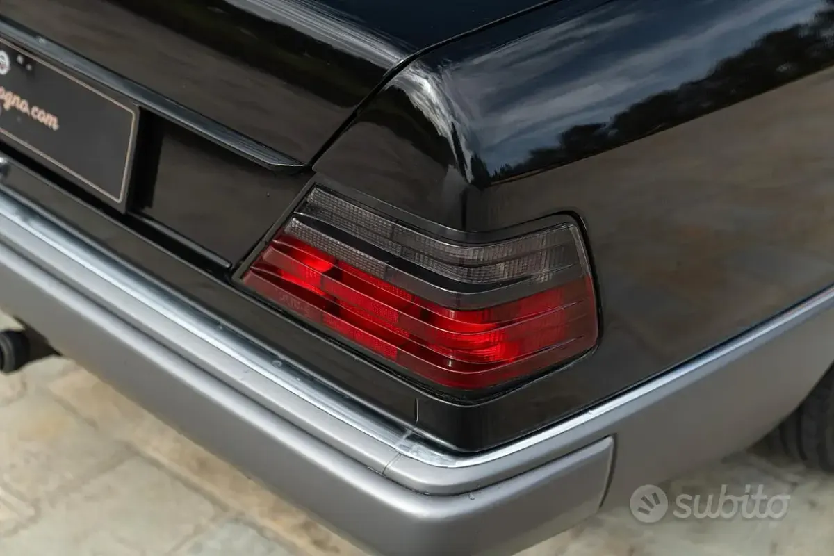 Usata Mercedes 200 122 CV (89 kW) 1990 Nero Coupé