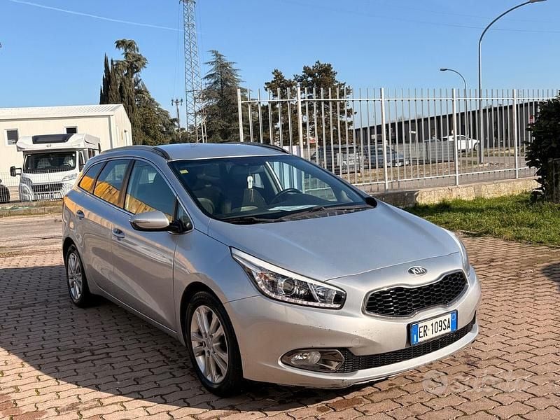 Usata Kia Ceed Sportswagon 110 CV (80 kW) 2013 Grigio Station wagon