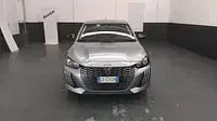 Usata Peugeot 208 Allure 102 CV (75 kW) 2025 Grigio Utilitaria