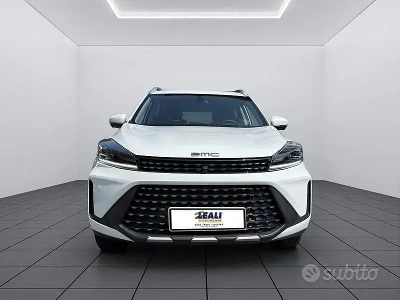 Nuova EMC SEI 147 CV (108 kW) 2026 Bianco SUV