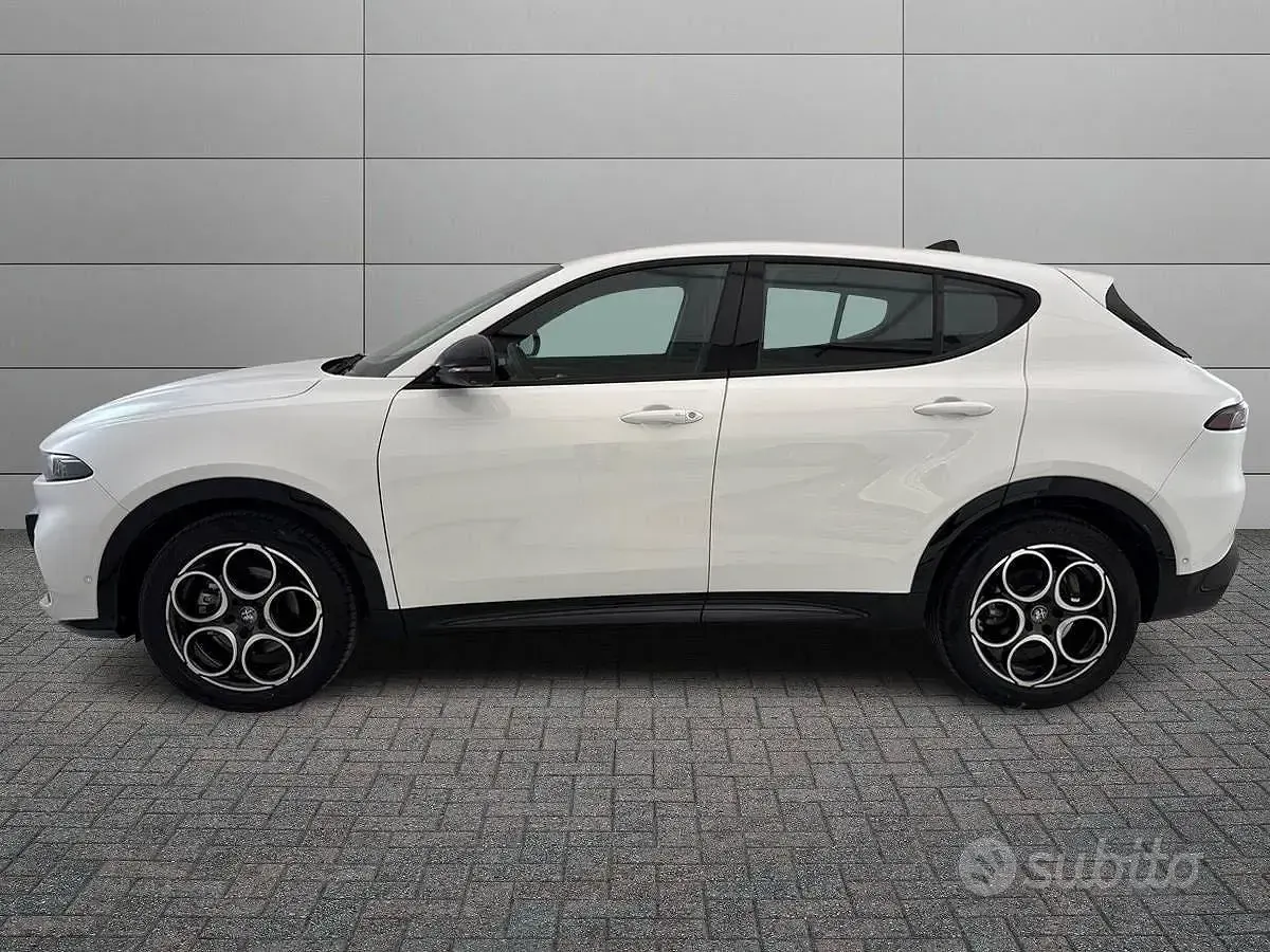 Usata Alfa Romeo Tonale Sprint 131 CV (96 kW) 2024 Bianco SUV