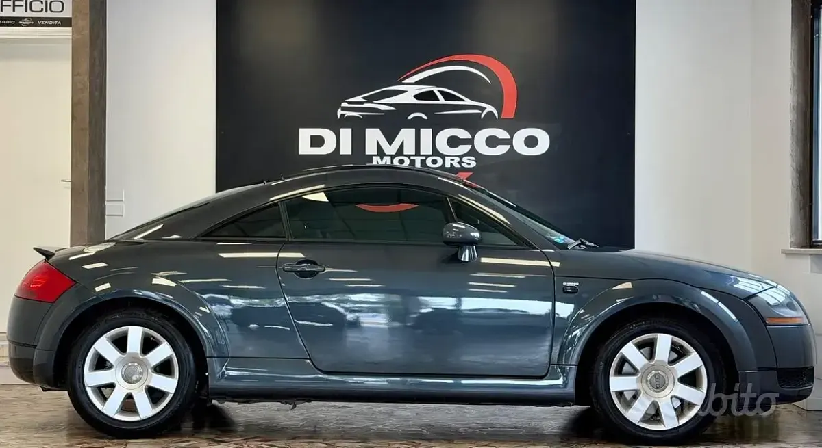 Usata Audi TT 150 CV (110 kW) 2004 Grigio Coupé