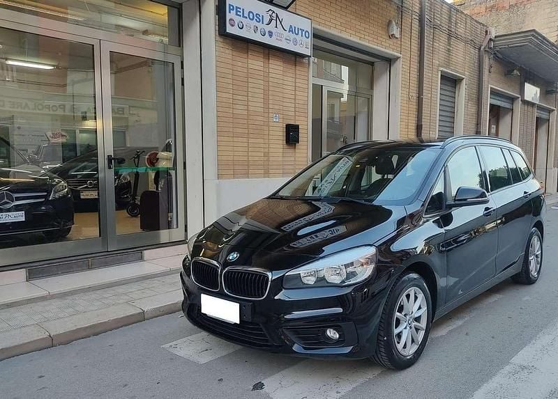 Nero Usata 2015 BMW 216 Gran Tourer Monovolume | 9999 € (Buon prezzo) - Immagine 1/4