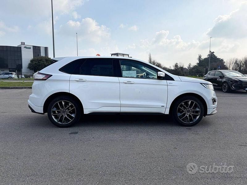 Usata Ford Edge ST-Line 210 CV (154 kW) 2018 Bianco SUV