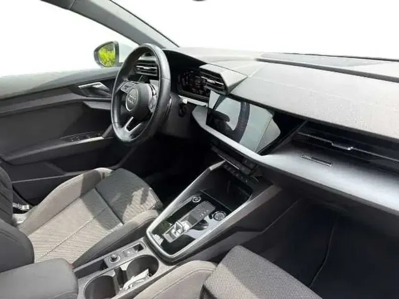 Usata Audi A3 Sportback S-Line 150 CV (110 kW) 2021 Bianco Utilitaria