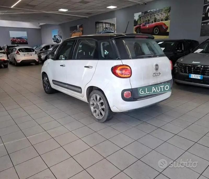 Usata Fiat 500L Lounge 85 CV (62 kW) 2016 Bianco Monovolume
