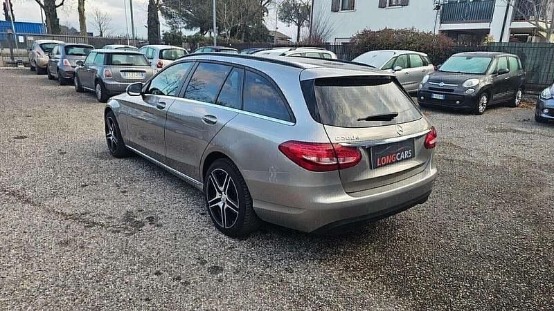 Usata Mercedes C200 160 CV (117 kW) 2019 Grigio Station wagon