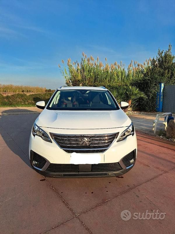 Usata Peugeot 5008 2018 Bianco Berlina