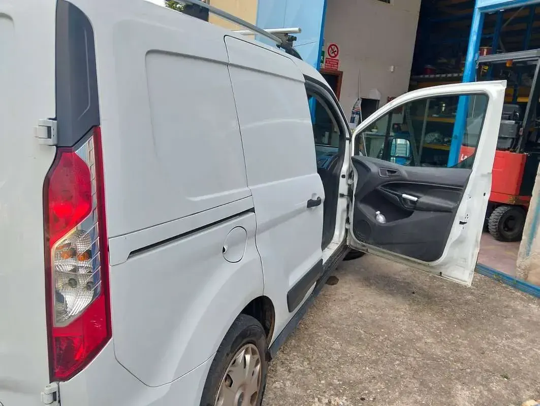 Usata Ford Transit 102 CV (75 kW) 2016 Bianco Furgone
