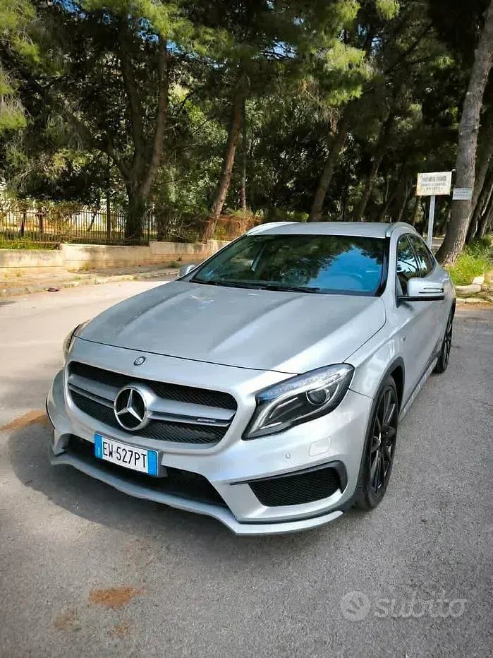 Usata Mercedes GLA45 AMG AMG 360 CV (264 kW) 2014 Grigio SUV