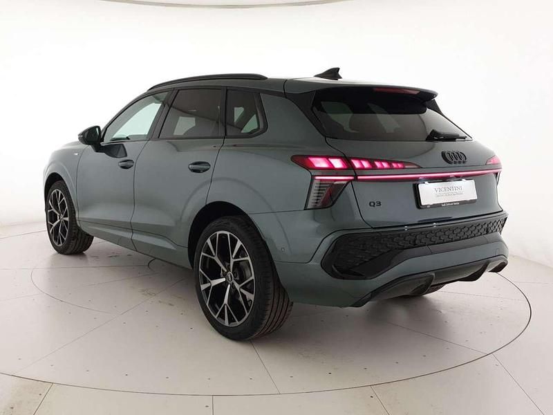 Nuova Audi Q3 S-Line 150 CV (110 kW) 2026 Verde salvia metallizzato SUV