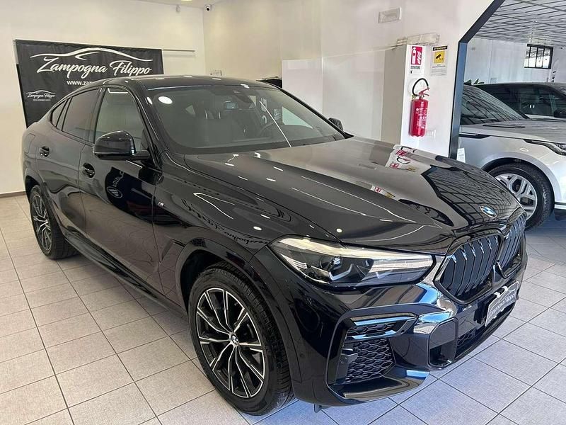 Usata BMW X6 M Sport 340 CV (250 kW) 2022 Blu SUV