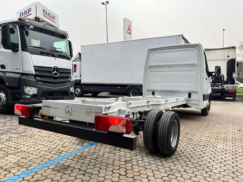 Nuova Mercedes Sprinter 150 CV (110 kW) 2026 Bianco Furgone