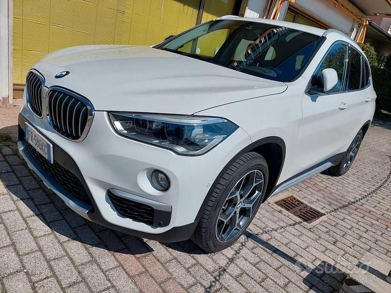 Käytetty BMW X1 xLine 150 HP (110 kW) 2018 Valkoinen Katumaasturi