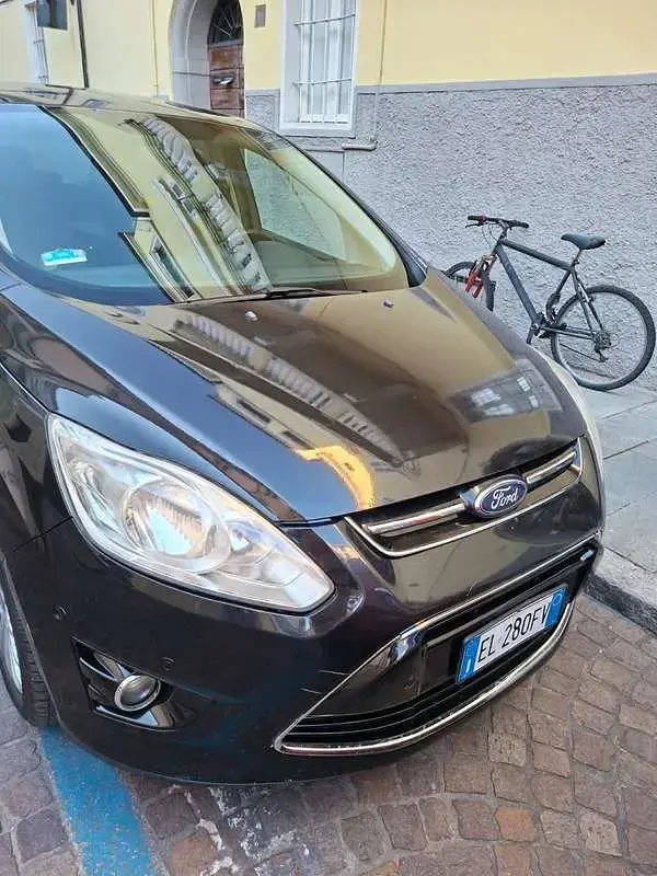 Usata Ford C-MAX Titanium 136 CV (100 kW) 2012 Monovolume