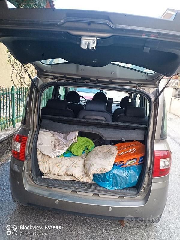 Usata Fiat Multipla 120 CV (88 kW) 2006 Marrone Monovolume