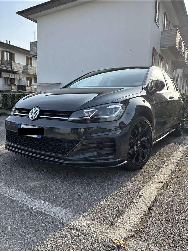 Usata VW Golf VII Sportline 150 CV (110 kW) 2019 Berlina