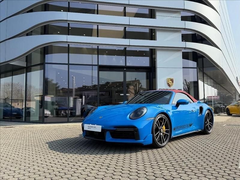 Usata Porsche 911 Turbo S Cabriolet 650 CV (478 kW) 2022 Blu metallizzato Cabrio