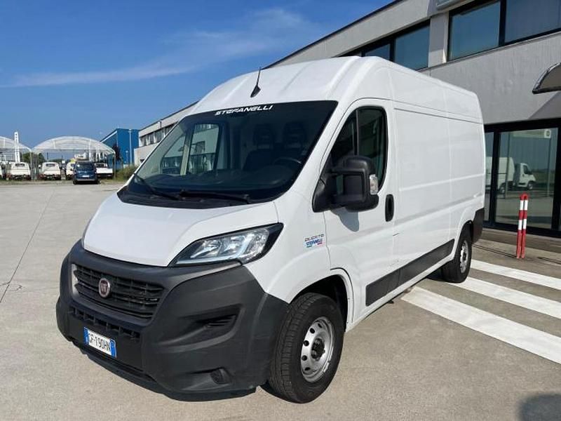 Usata Fiat Ducato 33 140 CV (102 kW) 2021 Bianco Furgone