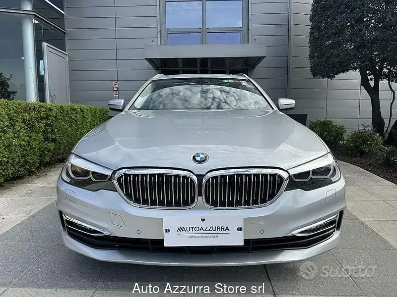 Usata BMW 530 Luxury Line 265 CV (194 kW) 2018 Grigio Station wagon