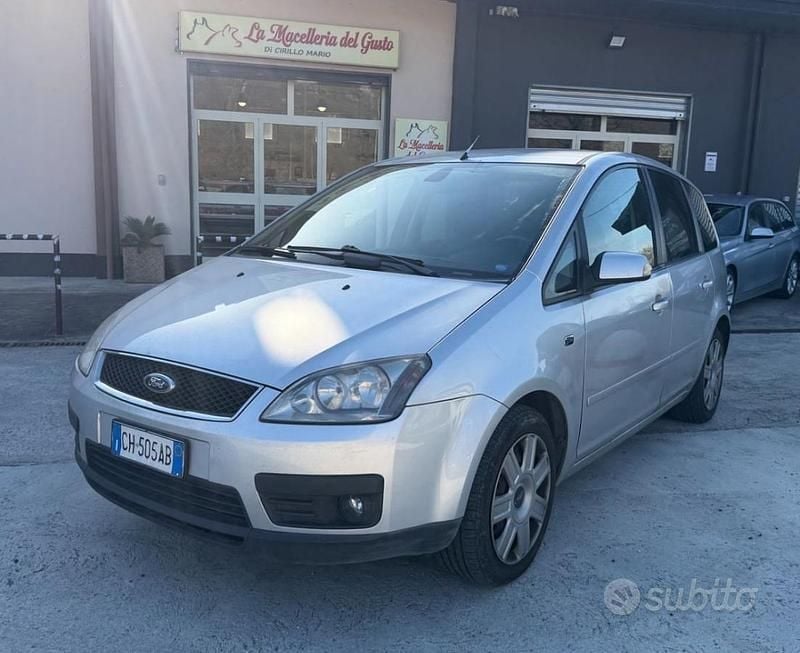 Usata 2004 Ford C-MAX Ghia Monovolume | 2990 € (Buon prezzo) - Immagine 1/4