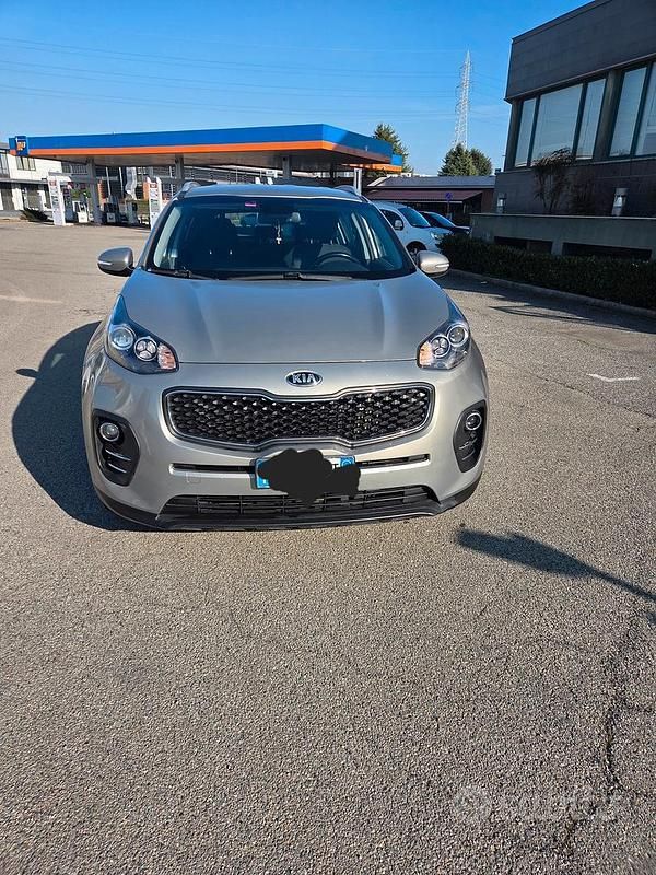 Usata Kia Sportage 115 CV (84 kW) 2017 Marrone SUV