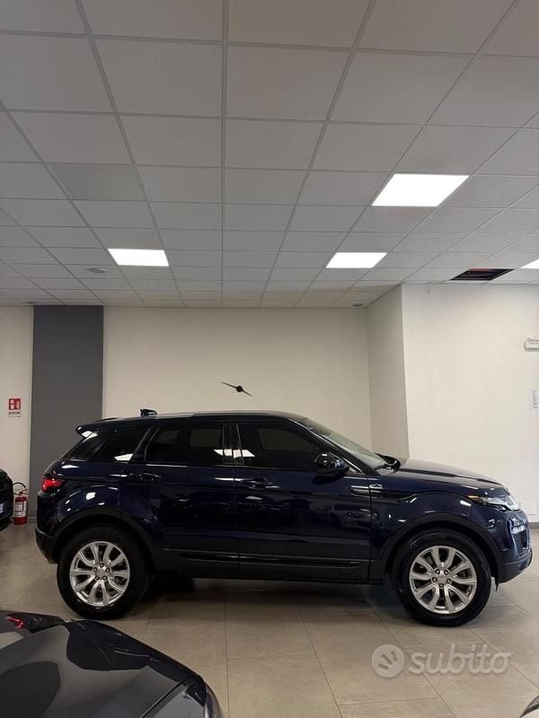 Usata Land Rover Range Rover evoque HSE 150 CV (110 kW) 2019 Blu SUV
