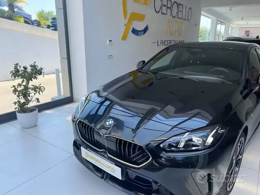 Usata BMW 118 M Sport 150 CV (110 kW) 2025 Nero metallizzato Utilitaria