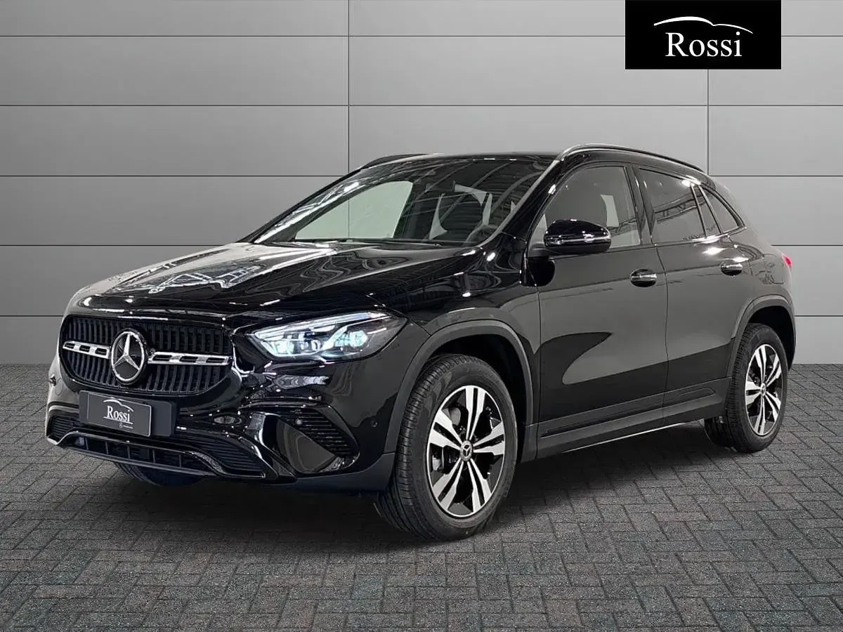 Usata Mercedes GLA180 116 CV (85 kW) 2026 SUV