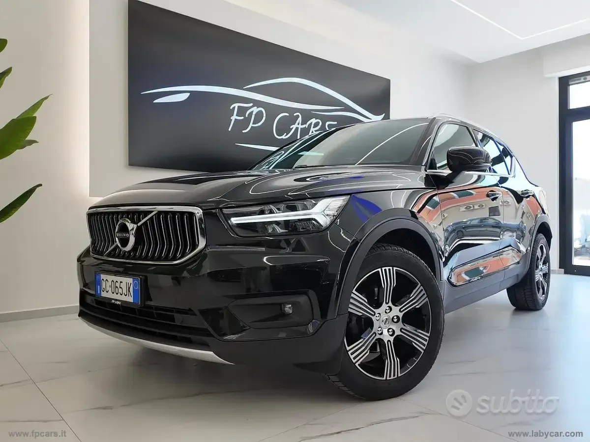 Usata Volvo XC40 Inscription 150 CV (110 kW) 2020 Nero SUV