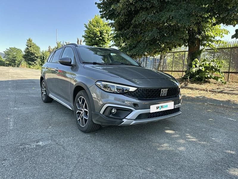 Nuova Fiat Tipo Cross 101 CV (74 kW) 2025 Grigio Station wagon
