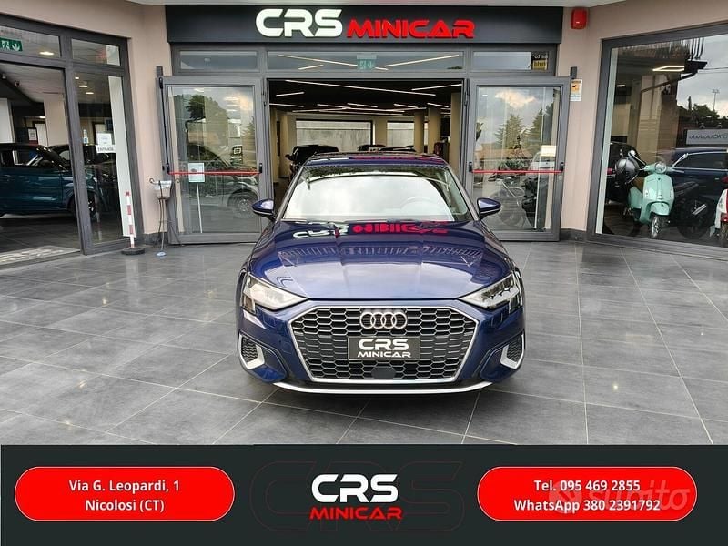 Blu Usata 2021 Audi A3 Advanced Tre volumi | 24.490 € (Buon prezzo) - Immagine 1/4