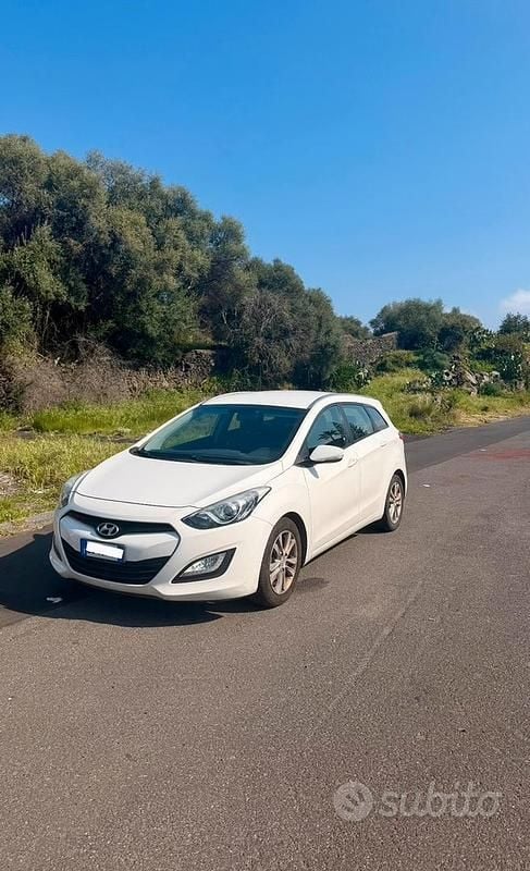 Usata Hyundai i30 2013 Bianco Station wagon